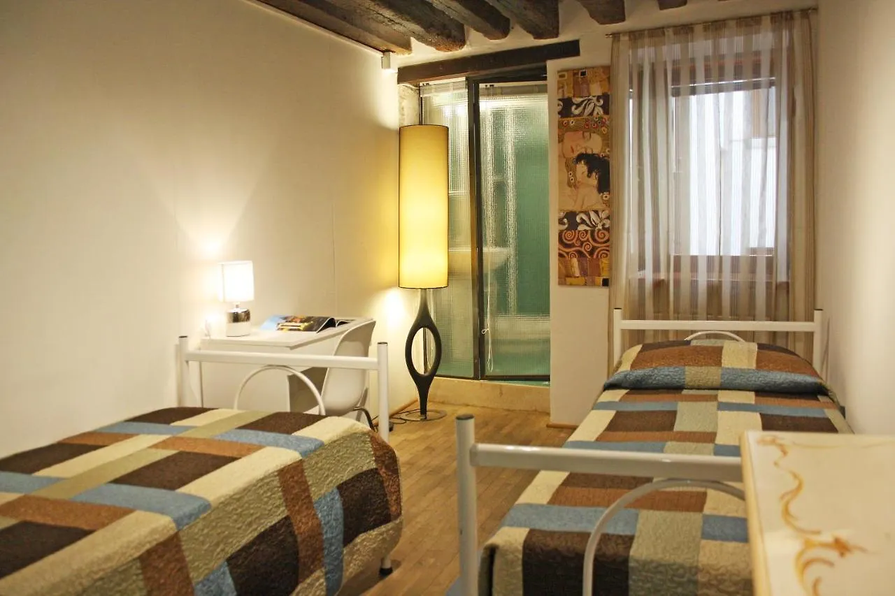 Ca' De L'Arco Apartment Venice Italy